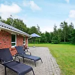 5 Person Holiday Home In Laeso Ferienhaus *